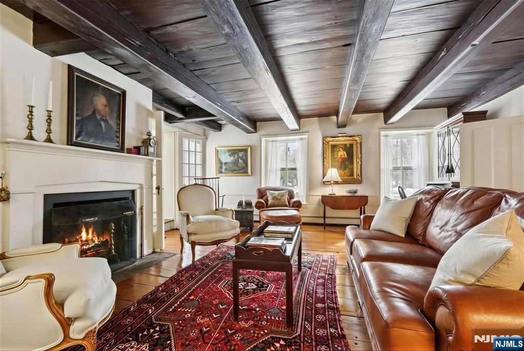 164 E Saddle River Road - Photo 5
