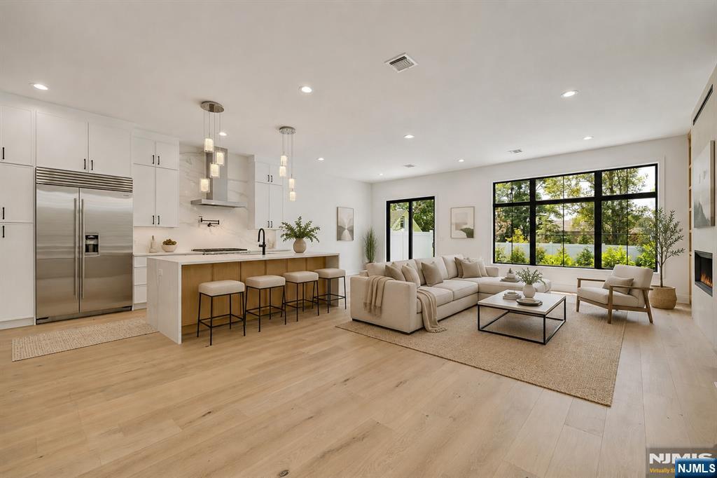 16 Feldman - Photo 4
