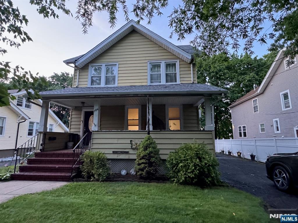 104 Arthur Street - Photo 1