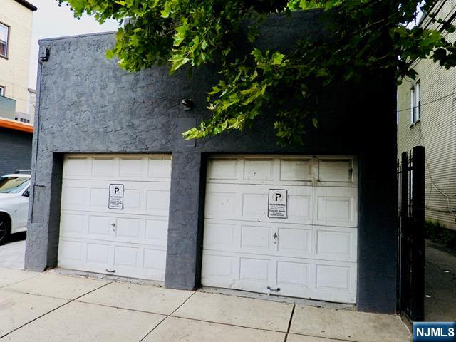 142 Passaic Street — photo 4