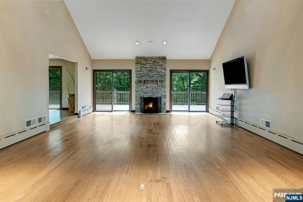 737 Ridge Road — photo 12