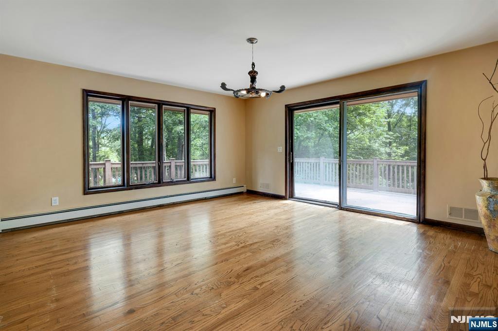 737 Ridge Road — photo 10