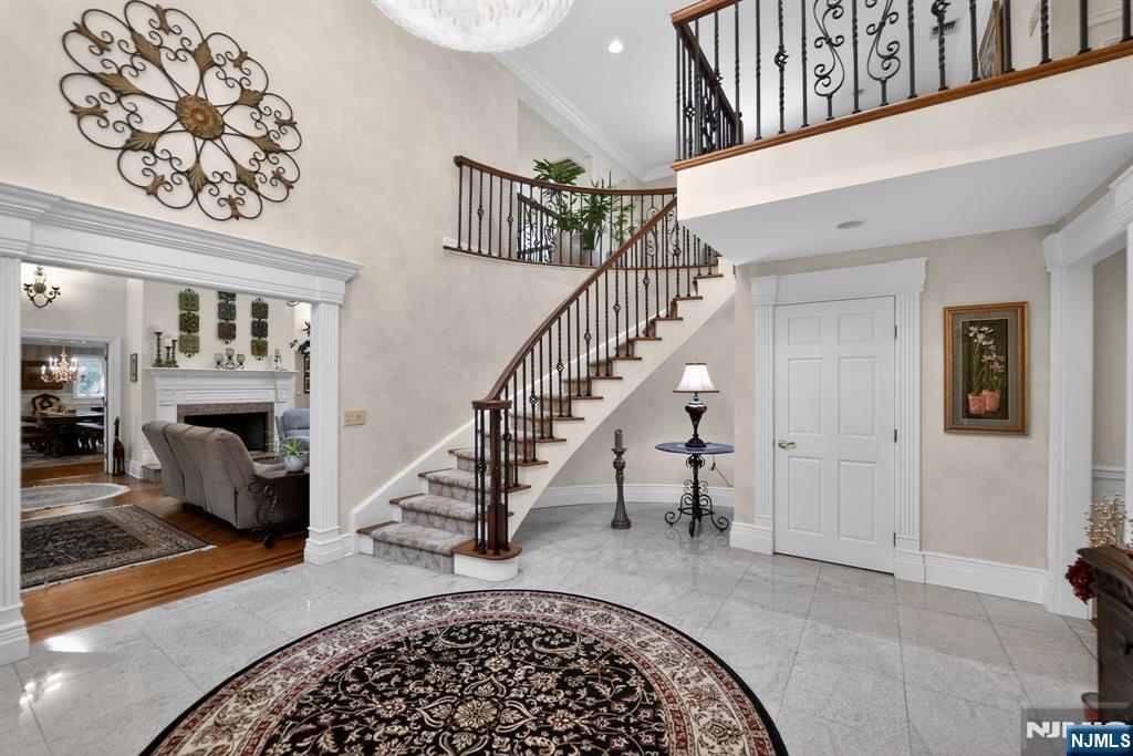 11 Pine Tree Drive - Photo 4