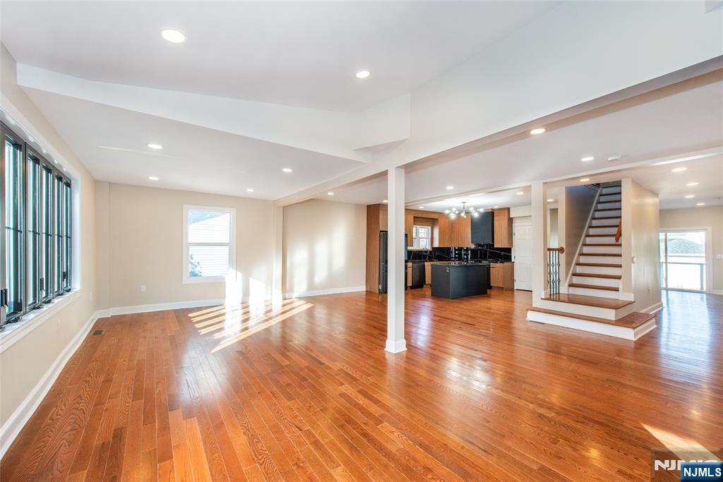 50 Grand Avenue — photo 11