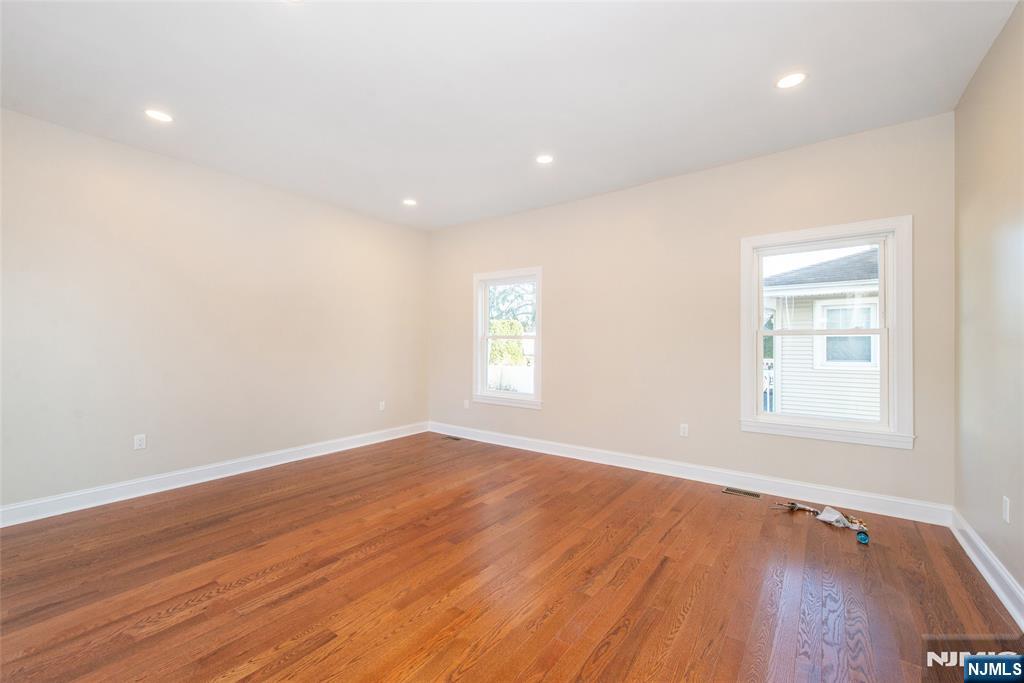 50 Grand Avenue — photo 19