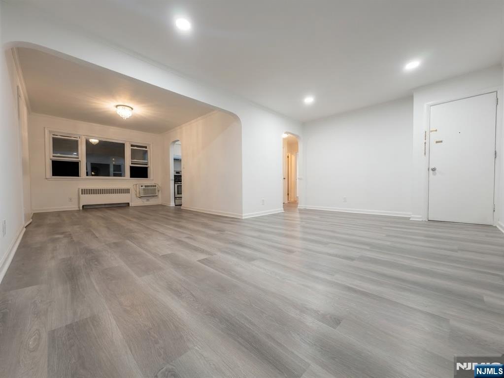 754 Kingsland Avenue - Photo 3