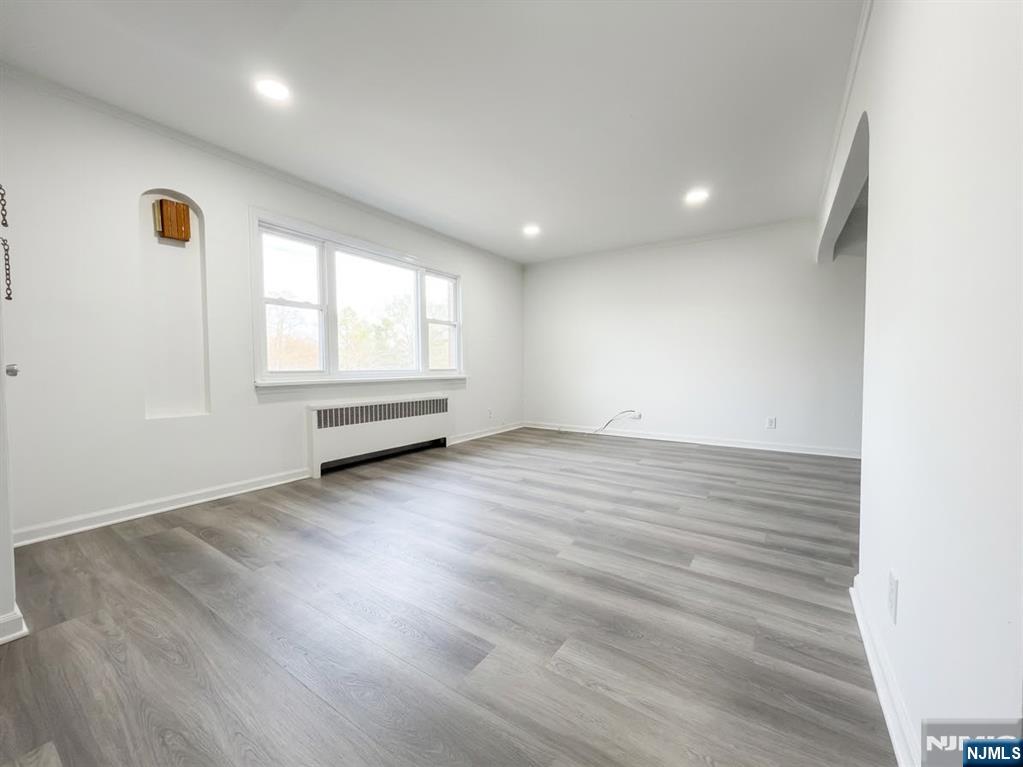 754 Kingsland Avenue - Photo 5