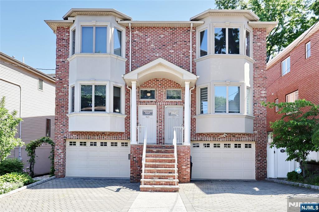 423 Lafayette Avenue, Cliffside Park NJ — listing photo
