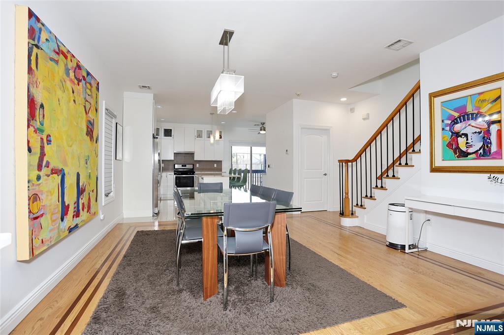 423 Lafayette Avenue — photo 11