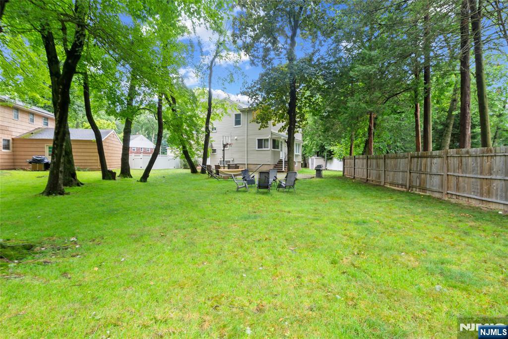 1759 Lilbet Road — photo 32