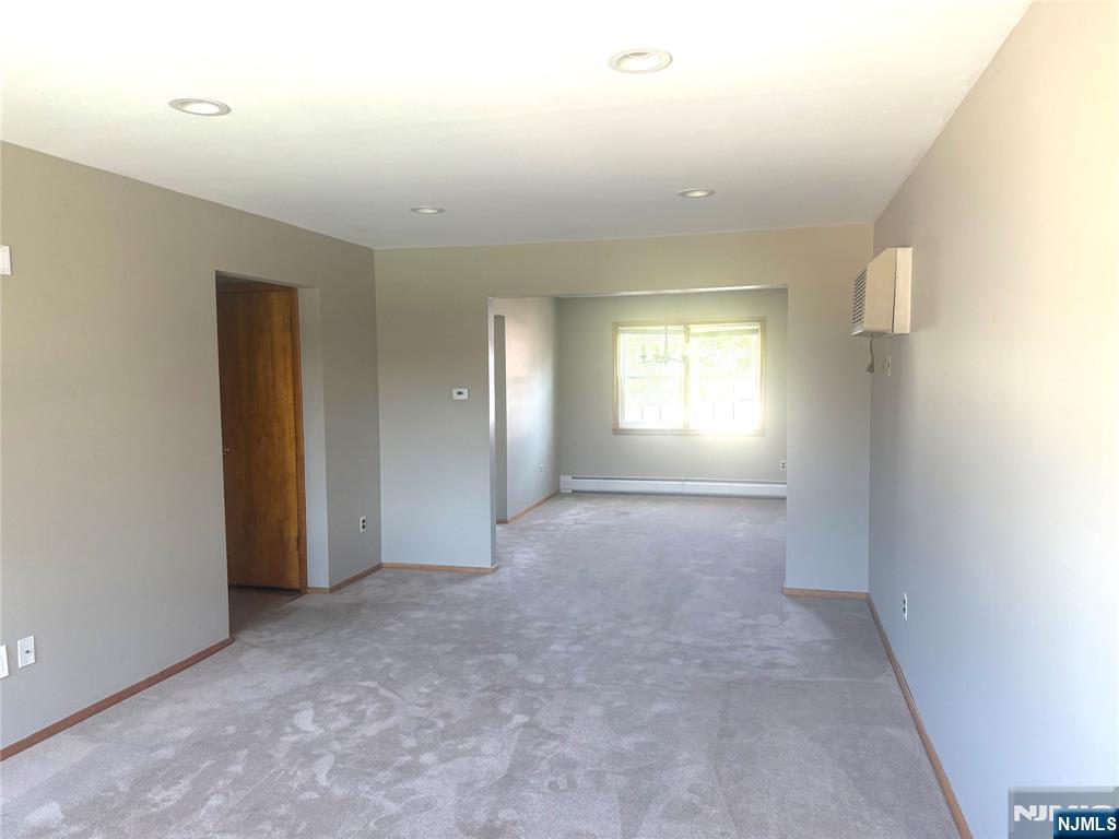 33 Kossuth Street 1 - Photo 3
