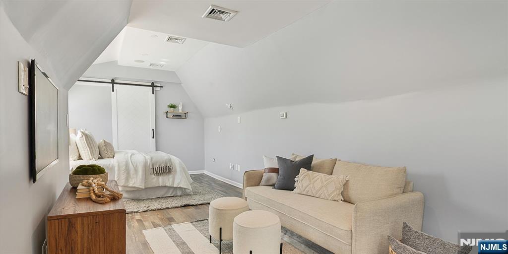 206 Lakeview Avenue — photo 22