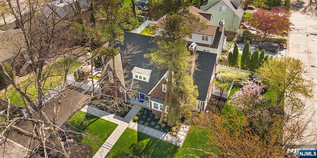 206 Lakeview Avenue — photo 29