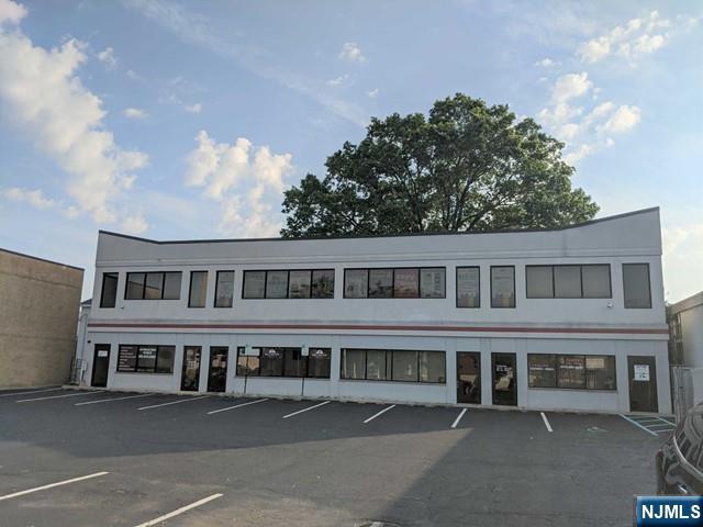 181 Paterson Avenue 212 - Photo 1