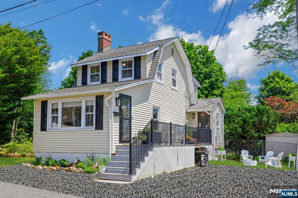 4 Lakeview Avenue - Photo 2