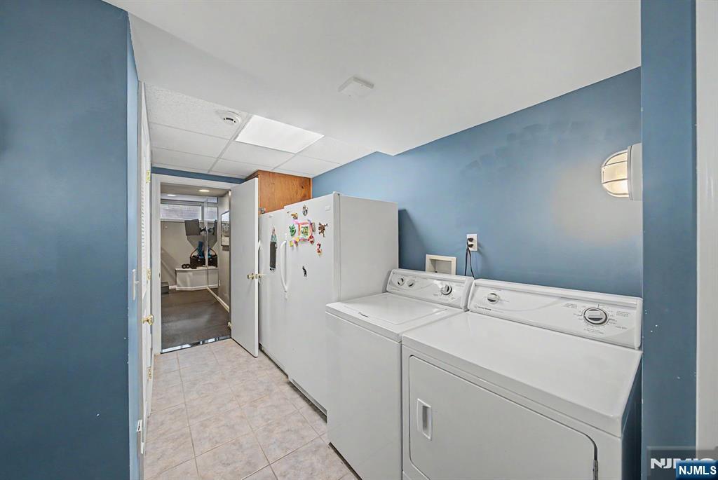 9 Woodland Park Drive — photo 31