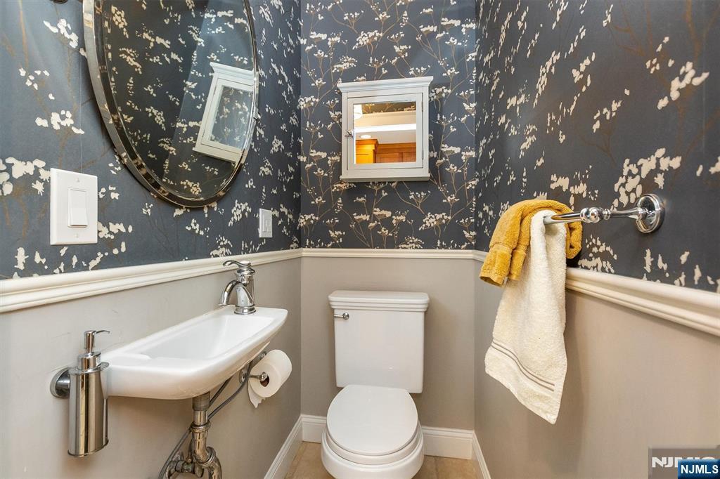 73 Hawthorne Avenue — photo 31
