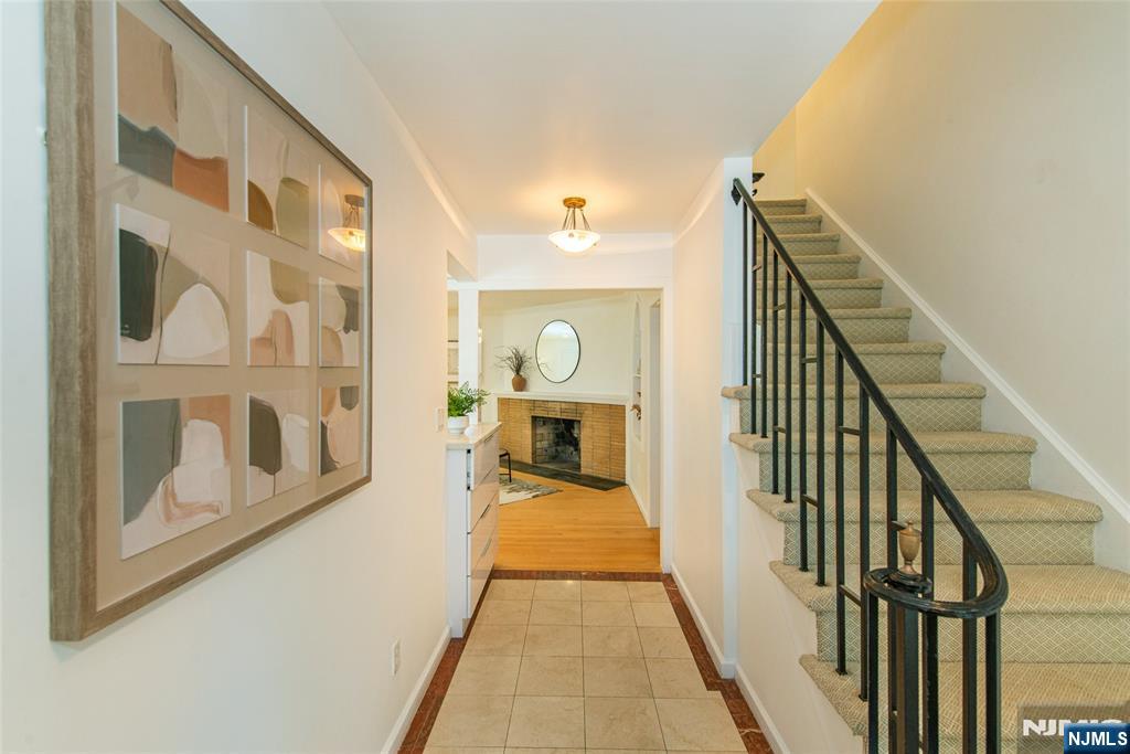 132 Haddon Place — photo 3