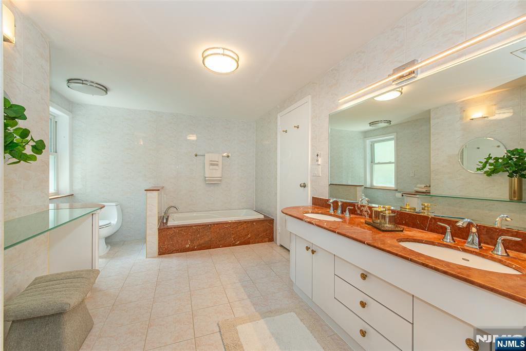 132 Haddon Place — photo 36