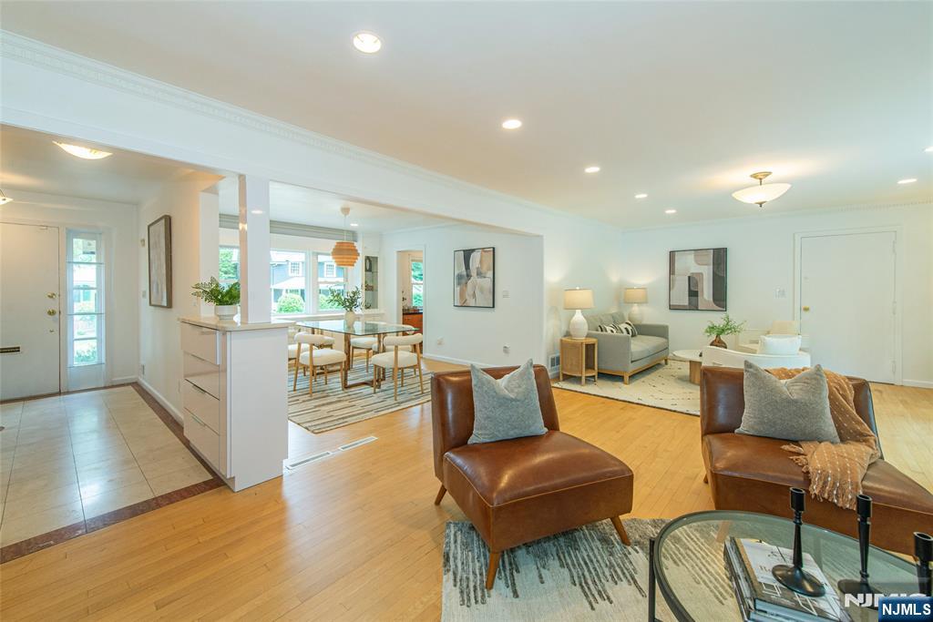 132 Haddon Place — photo 5