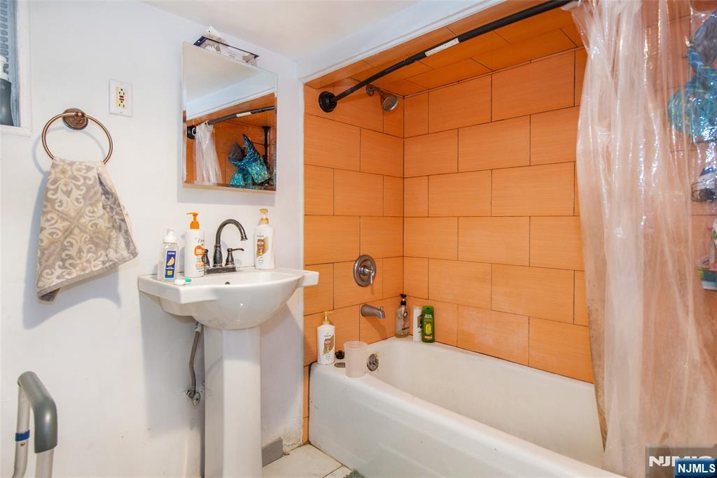 1730 41st Street - Photo 3