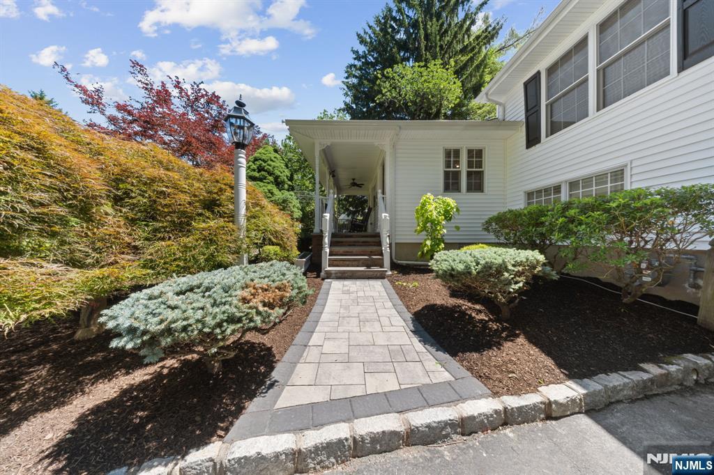 20 Northern Avenue — photo 5