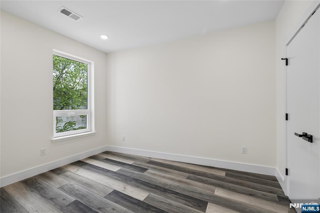448 -452 Orange Avenue 203 - Photo 3