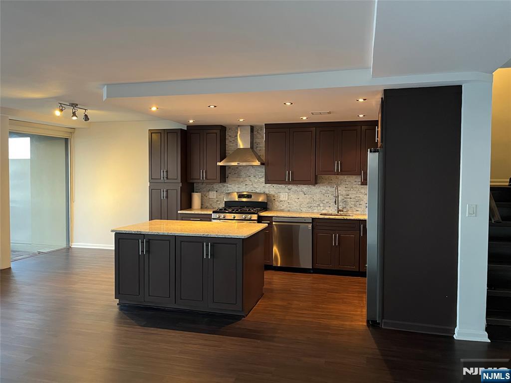 4 Horizon Road 1207 - Photo 3