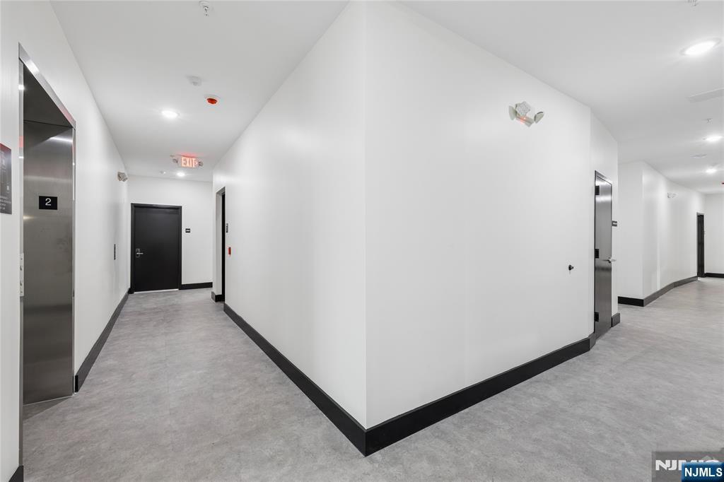 448 - 452 Orange Avenue 402 - Photo 5