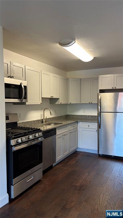 2348 Linwood Ave #6O, Fort Lee, NJ 07024
