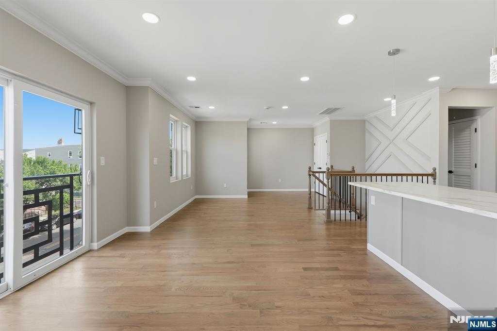 432 10th Street — photo 22