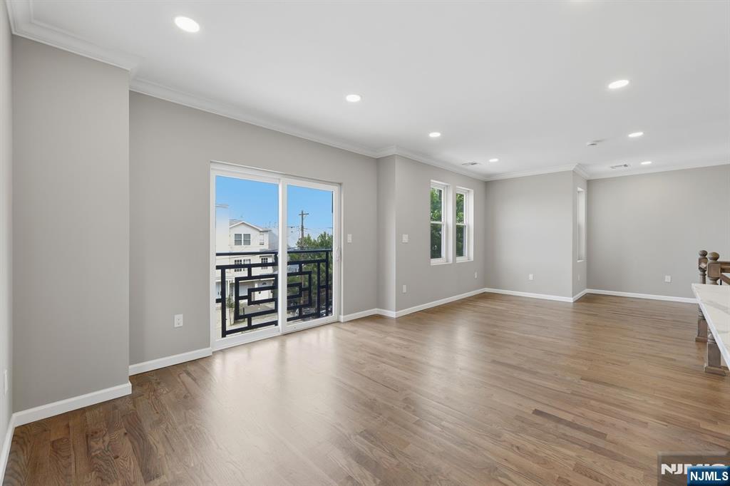 432 10th Street — photo 24