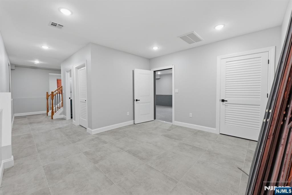 432 10th Street — photo 34