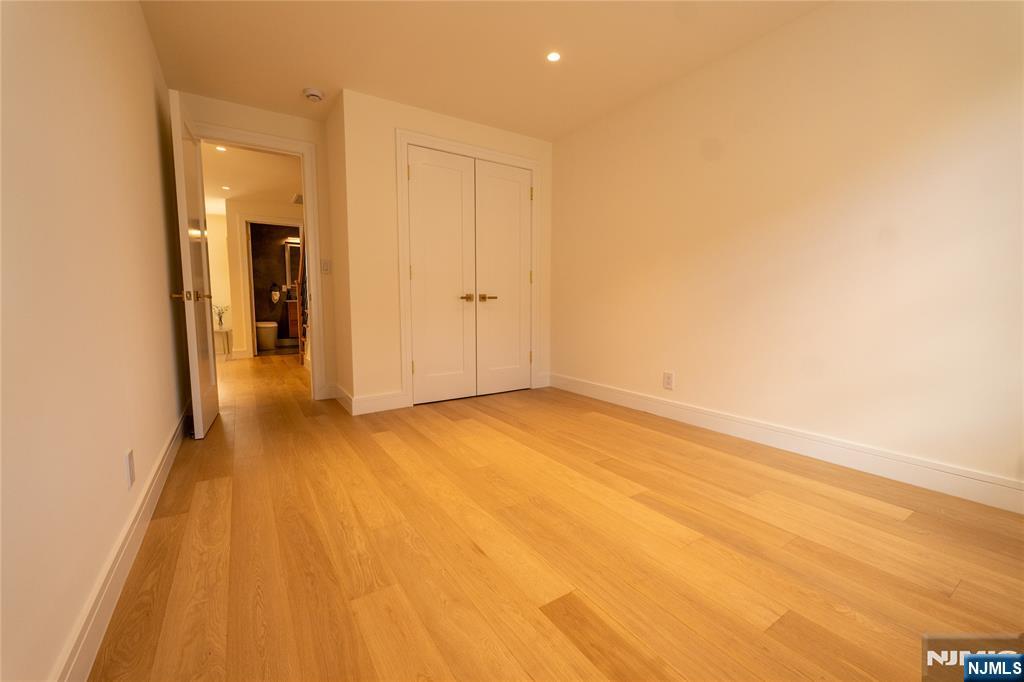 155 Waldo Place — photo 29