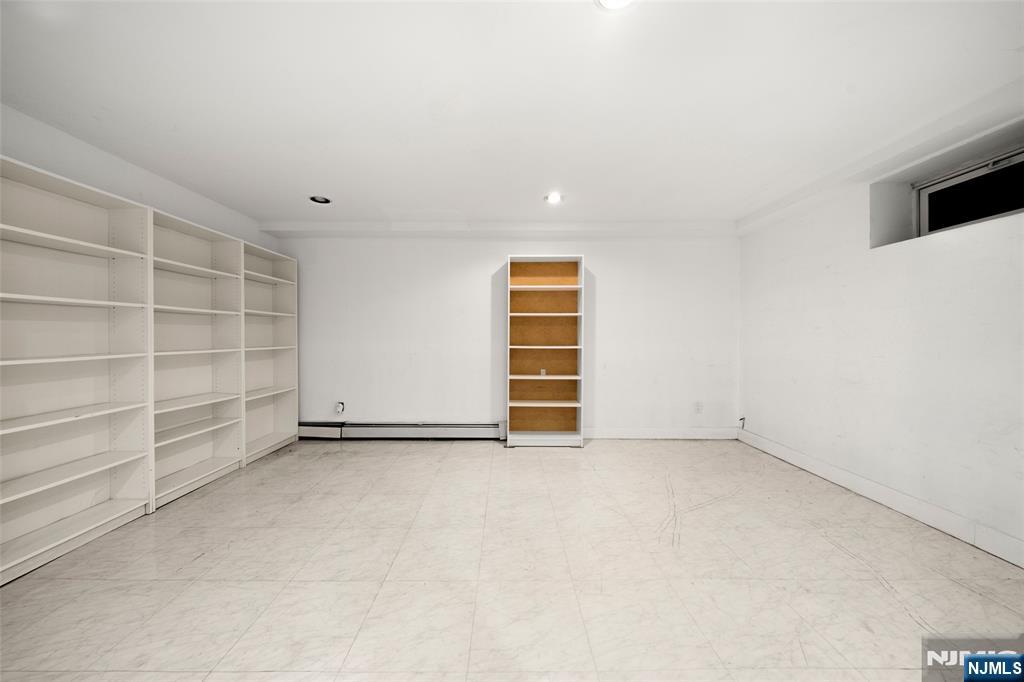 1095 Palisade Avenue — photo 31