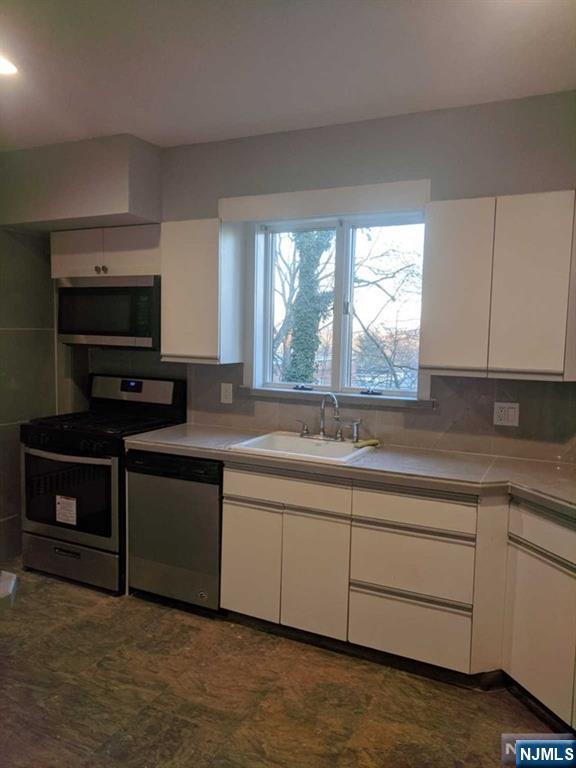 120 Midland Avenue - Photo 5