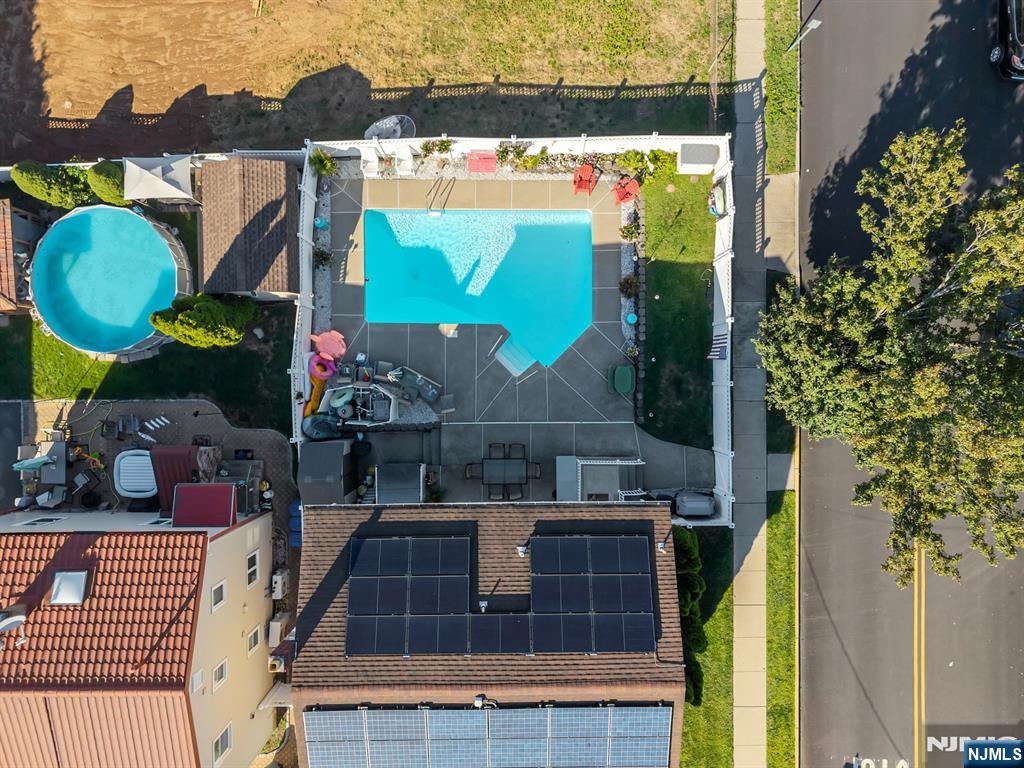 21 Kipp Ave, Lodi, NJ 07644