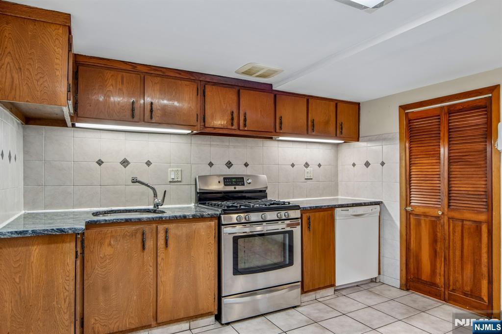27 - 29 Crystal Street — photo 13