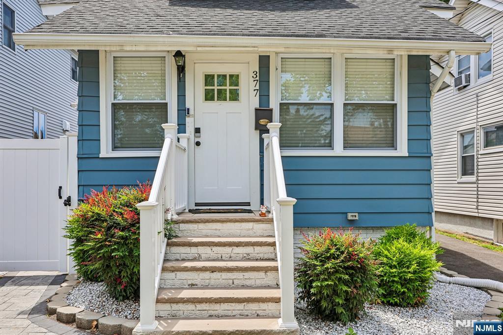 377 Parker Ave, Hackensack, NJ 07601