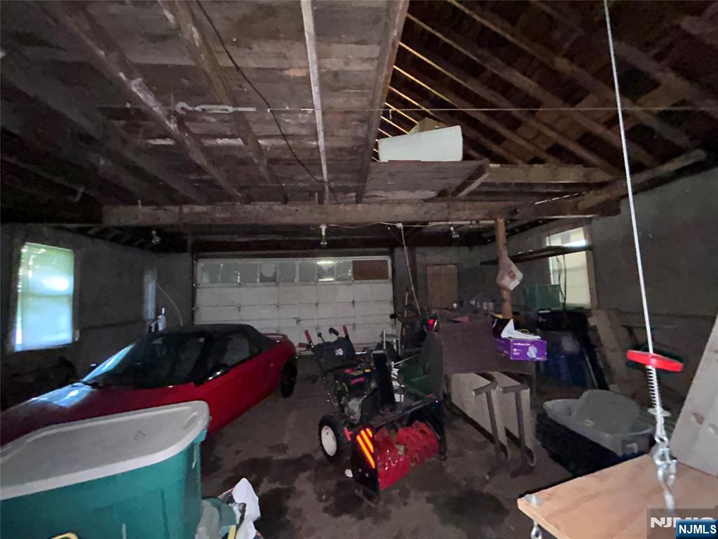 126 Parker Avenue — photo 44