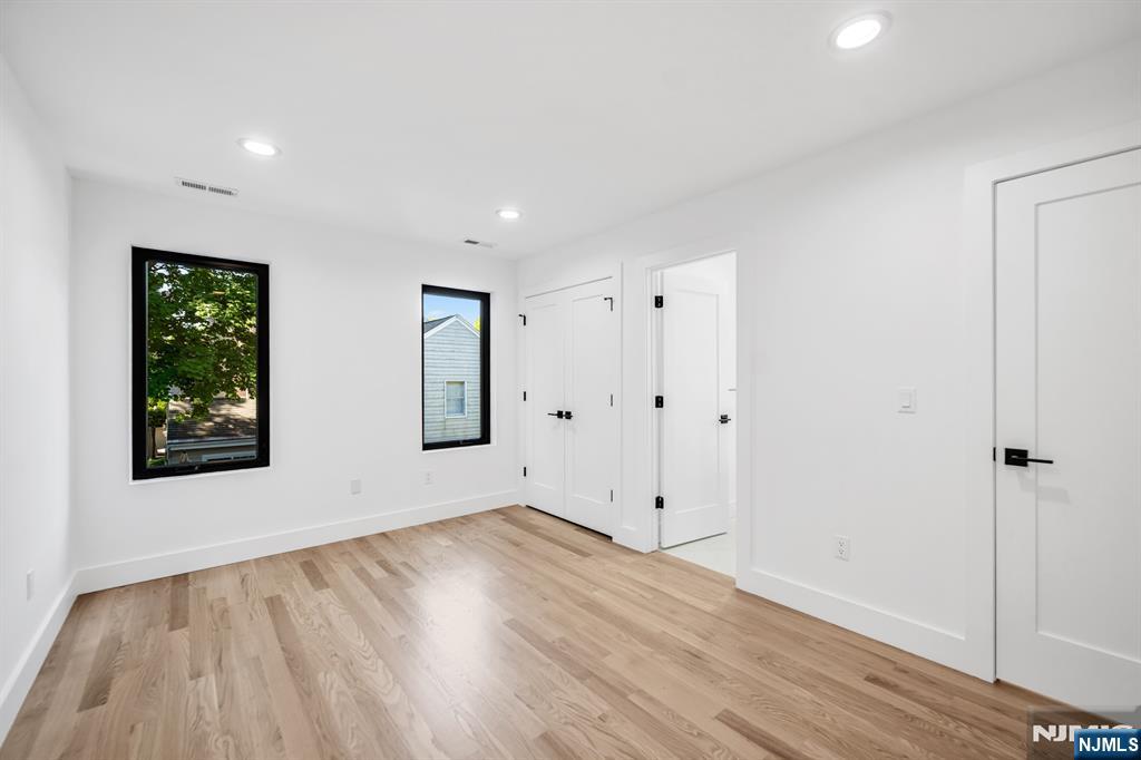 408 Terhune Avenue — photo 42
