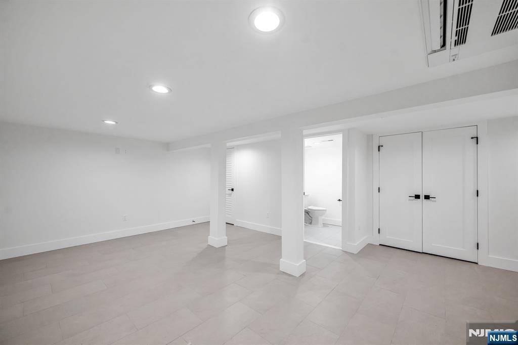 408 Terhune Avenue — photo 47