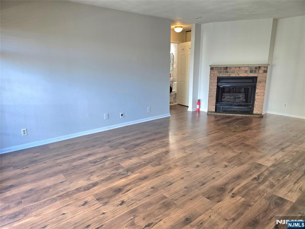 560 North Avenue I - Photo 4