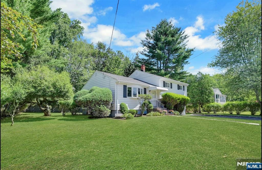 103 Primrose Lane - Photo 1