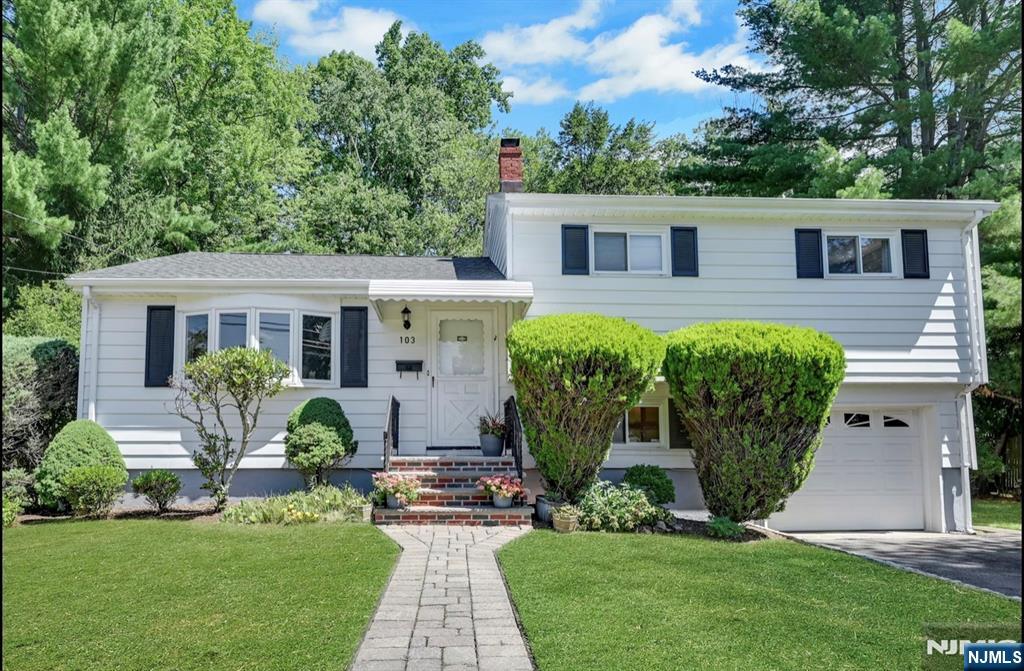 103 Primrose Lane - Photo 2