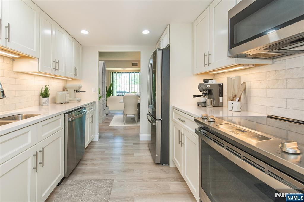 521 Piermont Ave #315A, River Vale, NJ 07675
