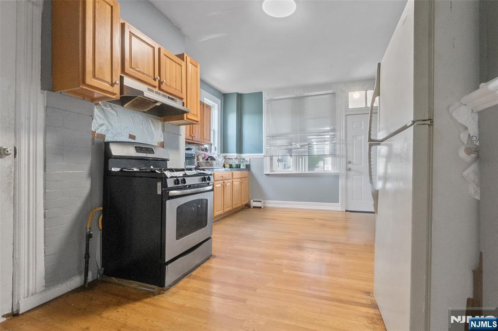 155 Wilson Avenue — photo 38