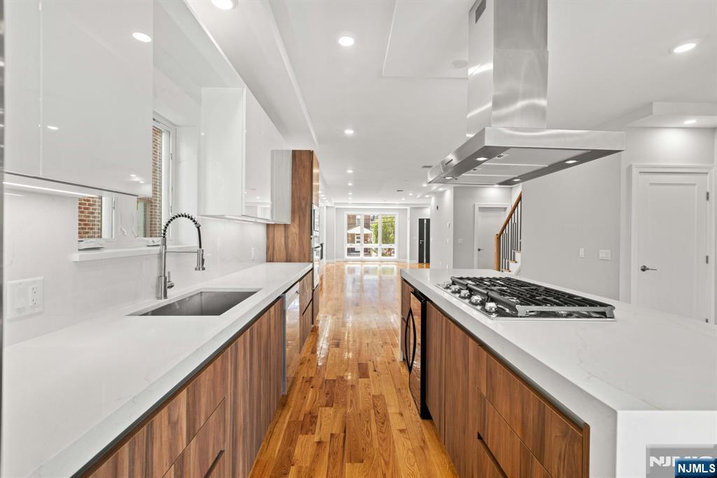 229 Wayne Avenue — photo 12