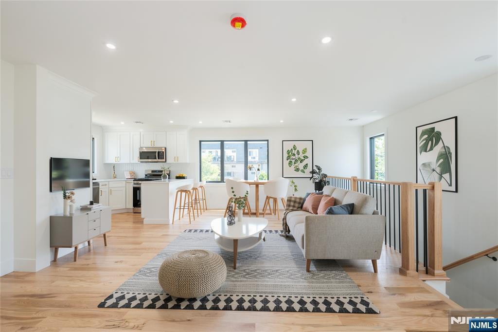 363 Park Street — photo 17