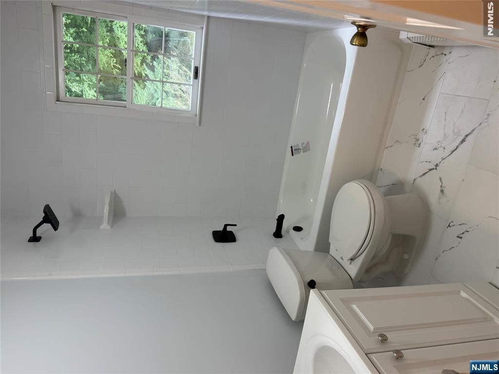 160 Long Hill Road - Photo 2